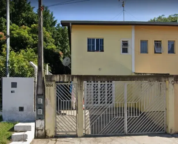 Sobrado com 1 dormitório(s) em Louveira - Louveira/SP