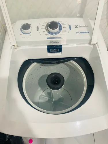 Máquina de Lavar Electrolux 9kg Efficient 