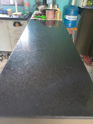 Pedra de granito preto 2,25m x 44,5cm (área útil 2,00m)