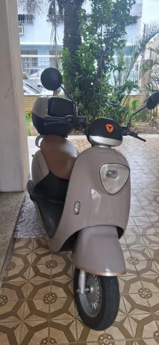 Vendo yadea m6 h