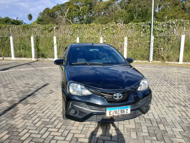 Toyota Etios X Plus Sedan 1.5 Flex 16V 4P Aut. 2020