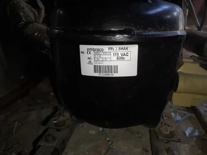 Venda de um compressor Embraco