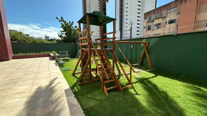 Imóvel para venda com 165 metros quadrados com 4 quartos em Mucuripe - Fortaleza - CE
