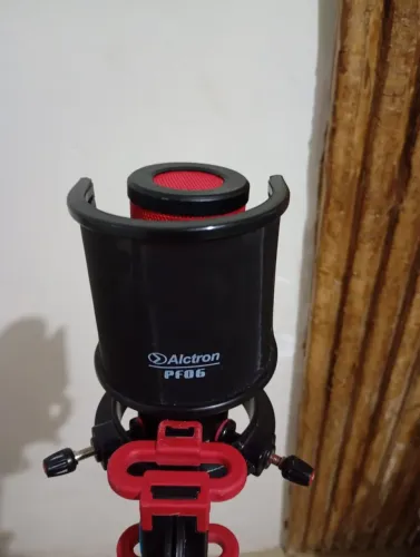 Microfone condensador profissional