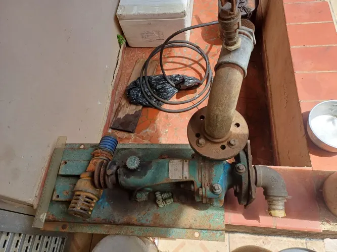 Bomba de água, sem motor