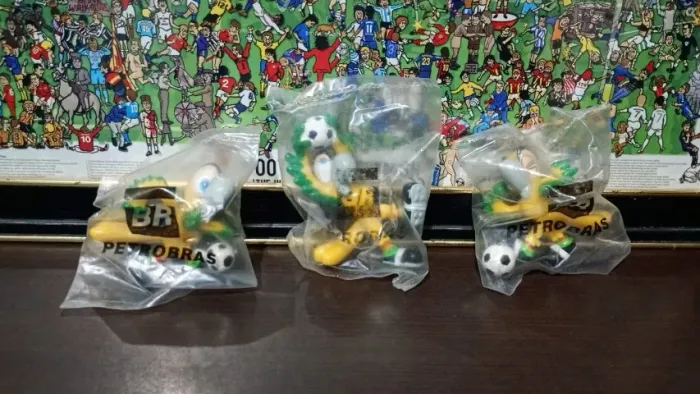 Lote 3 ararinha ararajuba Petrobrás Copa de 1998 (28 ANOS LACRADAS!)