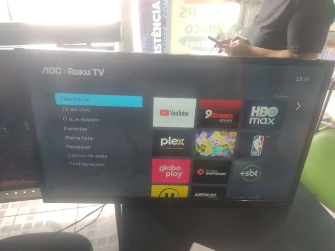 Vendo Smartv Aoc 32 polegadas Roku em estado de nova conforme fotos R$ 750,00