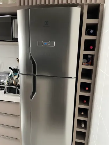 Geladeira inox Electrolux frost free 400 litros 