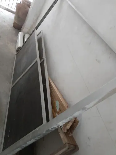 Box para banheiro usado.