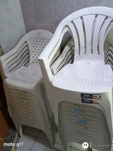 Vendo essas cadeiras