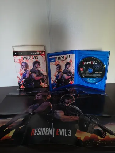 JOGO RESIDENT EVIL 3 REMAKE para PS4.Acompanha Pôster e Caixa de Papelão 