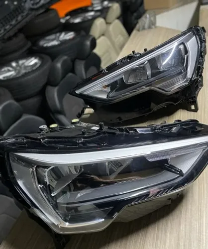 Farol Semi novo Audi Q3 2021 Disponível faça seu orçamento Somos loja fisica!