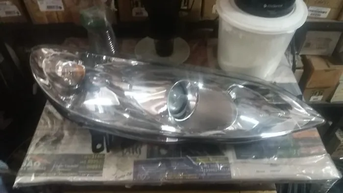 Farol Peugeot 407 2006 2007 2008 2009 2010