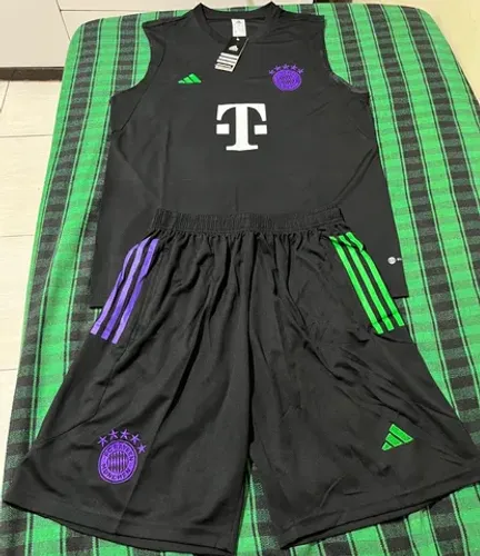 Conjunto treino Bayern de Munique 23/24 