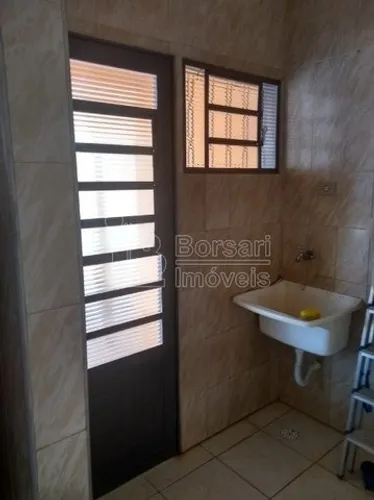 Venda de Casas / Edícula na cidade de Araraquara