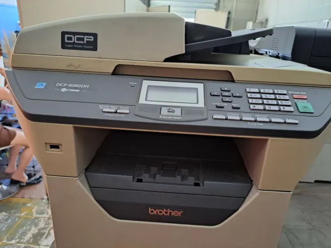 Vendo Impressora Multifuncional Brother DCP-8080DN, DCP-8085