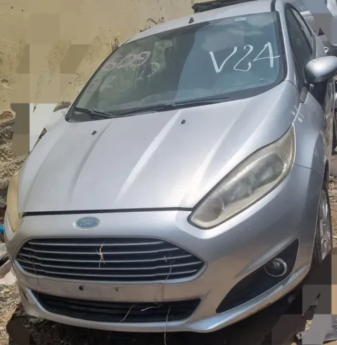 New fiesta 2015 1.6 sigma sucata