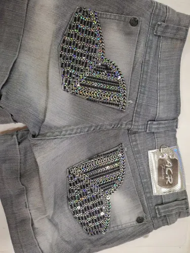 Bermuda jeans preto claro, lindíssima