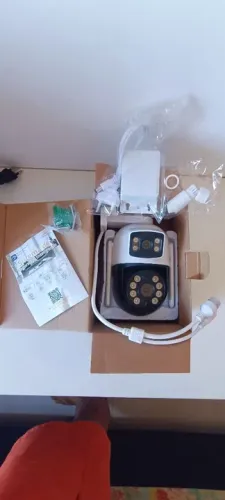 Câmera de Segurança com duas lentes Wi-Fi com Visão Noturna