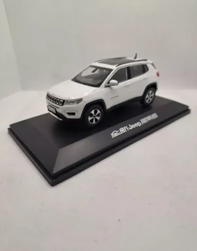 Miniatura Jeep Compass - Escala 1:43