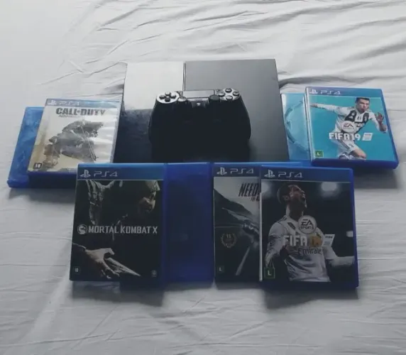 PS4 Preto Onyx FAT 500GB - Original na Caixa + 08 Jogos