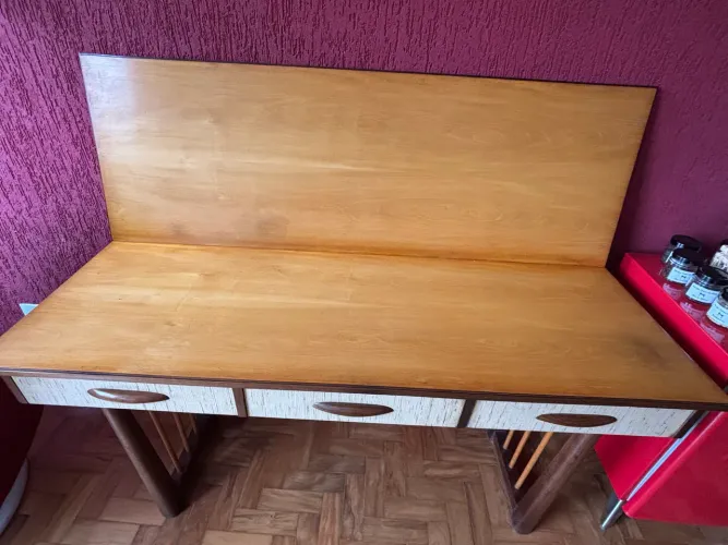 Mesa Aparador