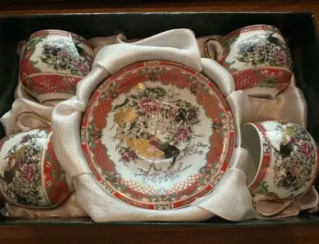 Jogo de Porcelana Chinês Ouro
