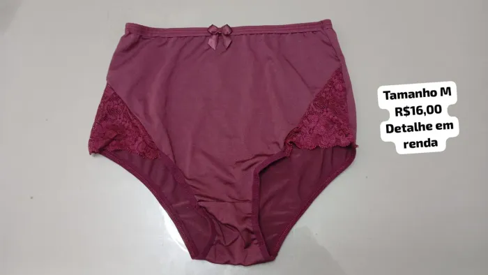 Calcinha de renda tamanho M