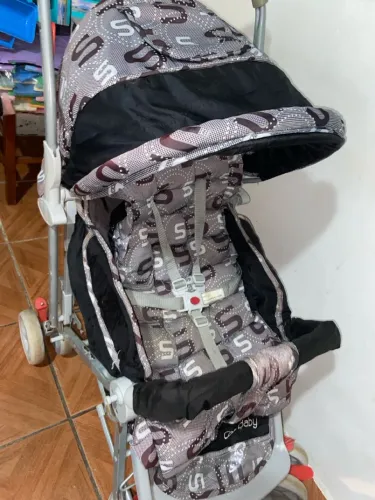 Carrinho de bebê