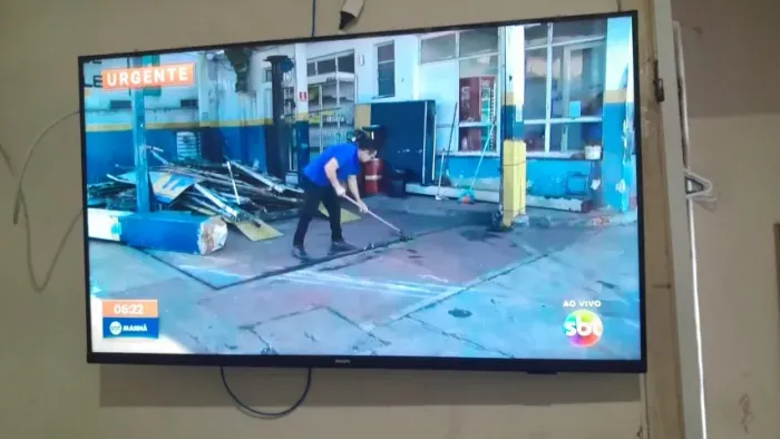 Smart Tv Philips 43 Polegadas Led Android 10 FullHd 110v/240v