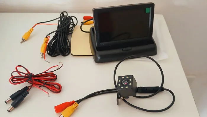 Câmera de Ré para Carro com Monitor