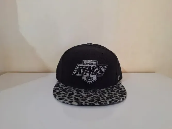 Boné '47 Brand Aba Reta NHL Los Angeles Kings Original