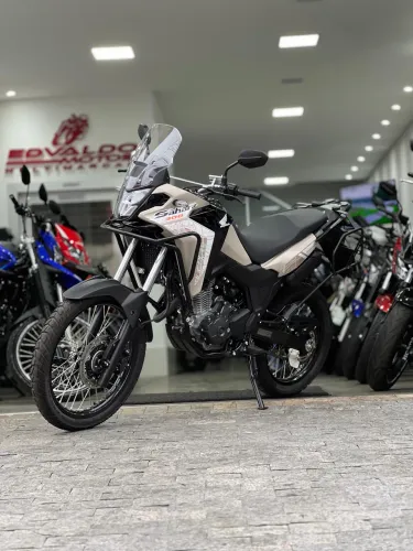 Honda Sahara 300 Adventure Abs 25/26