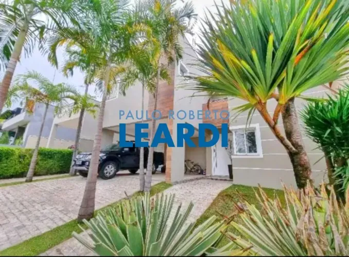 Casa com 1 Quarto(s) e 1 banheiro(s) para Alugar, 280 m² por R$ 10900 / Mês