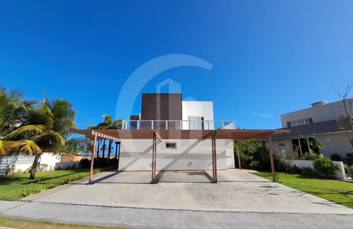 Casa de Alto Padrão para Locação no Condomínio Dahma com 420m² construida