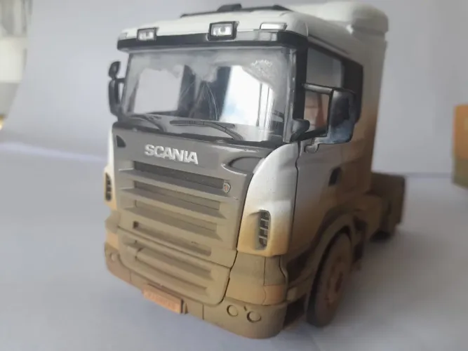 Miniatura Caminhão Scania R470