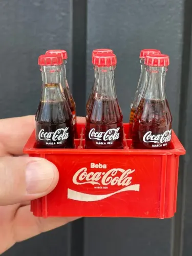 COCA-COLA EM MINIATURA ANOS 80