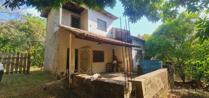 Sítio Prx de Manaus - Casa 2Q + Igarapé + Poço + Luz - KM12 BR-174 - ACEITO PROPOSTAS..