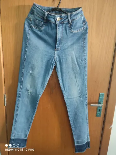 Calça jeans Clara Valentin 