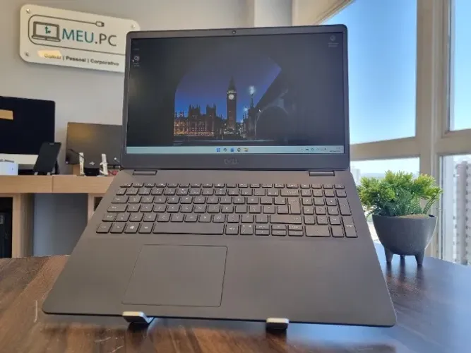 Notebook Dell Inspiron 3501 - Core i7 | 11ª geração | 256GB SSD | 8GB DDR4 | 15,6"