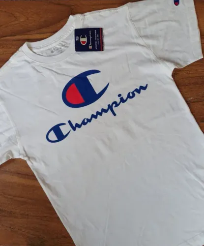 Camiseta Champion
