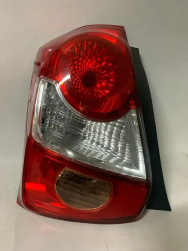 Lanterna Traseira Etios hatch 