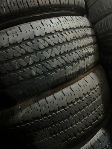 Pneu 245/65/17 Bridgestone 70 % Vida Util