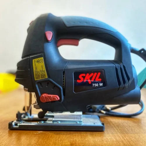 Serra tico-tico | marca Skil - 750w (nunca usada)