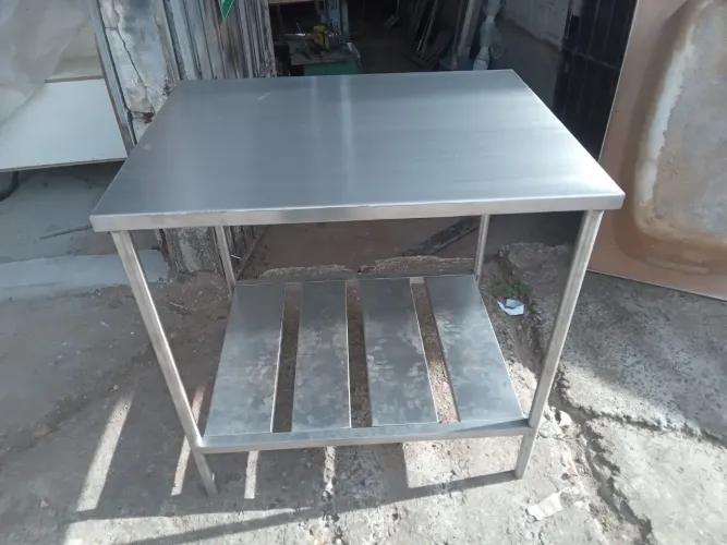 Vendo mesa inox 304