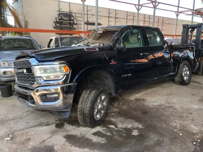 Dodge Ram 2500 6.7 Laramie 2020 364cvs Diesel Automatica