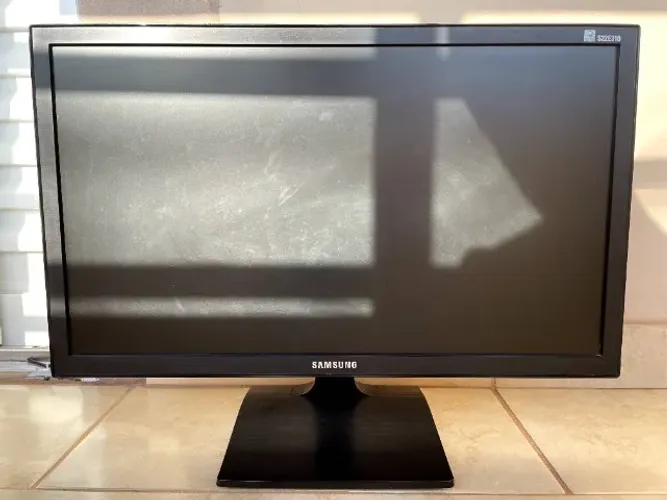 Monitor Samsung Full HD 21,5 Polegadas