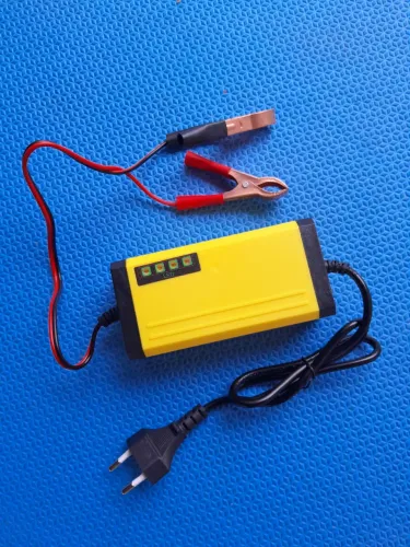 Carregador de Bateria Automotivo 12v 2 amperes
