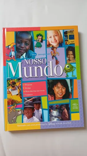 Livro Ilustrado Nosso Mundo Disney para aprender