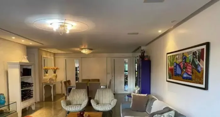 OPORTNIDADE! Apartamento Completo com 3 suítes e 1 closet prox ao parque da Jaqueira